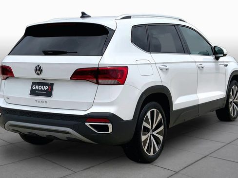 Used 2024 Volkswagen Taos SE FWD image 13