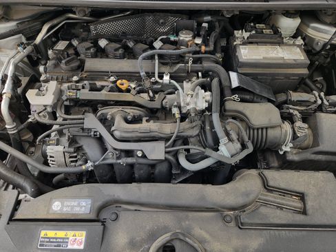 Used 2024 Toyota Corolla LE FWD image 31