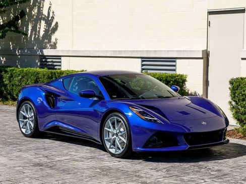New 2025 Lotus Emira image 16