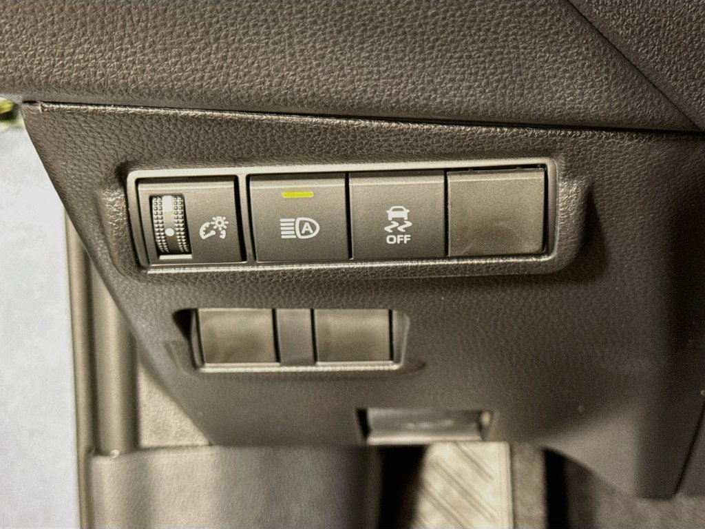 New 2026 Toyota Corolla Cross LE AWD/4WD image 19