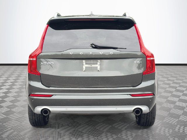 Used 2018 Volvo XC90 T5 Momentum w/ Convenience Package AWD/4WD image 6