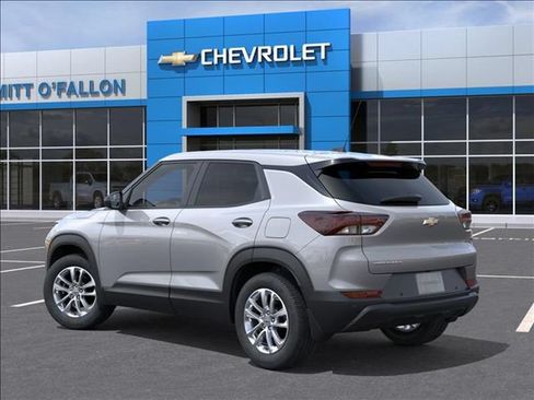 New 2026 Chevrolet TrailBlazer LS w/ LS Convenience Package FWD image 3