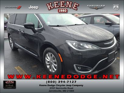 Used 2018 Chrysler Pacifica Touring-L