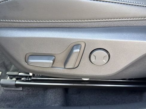 New 2026 Kia Niro Wind FWD image 21