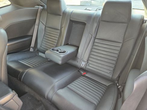 Used 2012 Dodge Challenger R/T Plus RWD image 6
