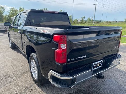 Used 2025 Chevrolet Silverado 1500 LT AWD/4WD image 5