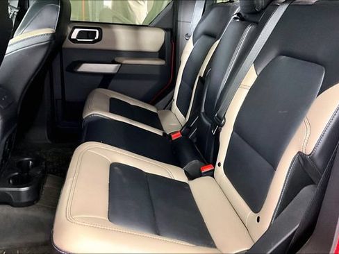 Used 2023 Ford Bronco Wildtrak AWD/4WD image 2