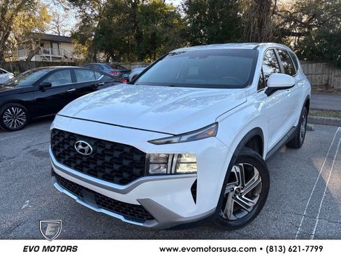 Used 2021 Hyundai Santa Fe SE image 1