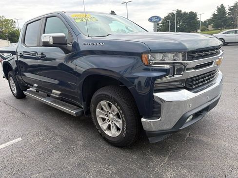Used 2021 Chevrolet Silverado 1500 LT w/ Safety Package II AWD/4WD image 7