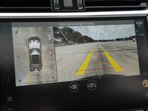 Used 2026 Jaguar F-PACE R-Dynamic S AWD/4WD image 12