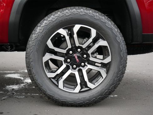 New 2026 GMC Canyon AT4 w/ Technology Plus Package image 4
