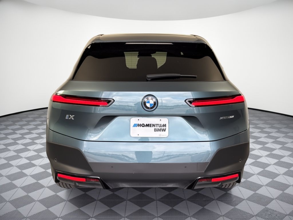 Used 2024 BMW iX xDrive50 w/ Convenience Package AWD/4WD image 11