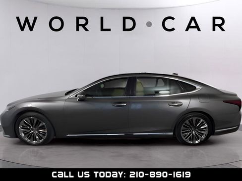 Used 2022 Lexus LS 500 image 4