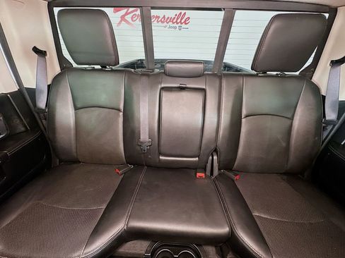 Used 2017 RAM 2500 Laramie w/ Convenience Group image 13