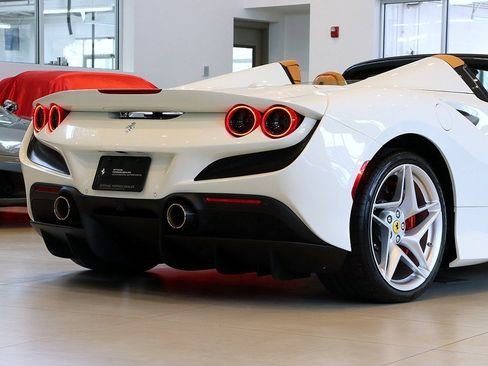 Certified 2022 Ferrari F8 Spider image 38