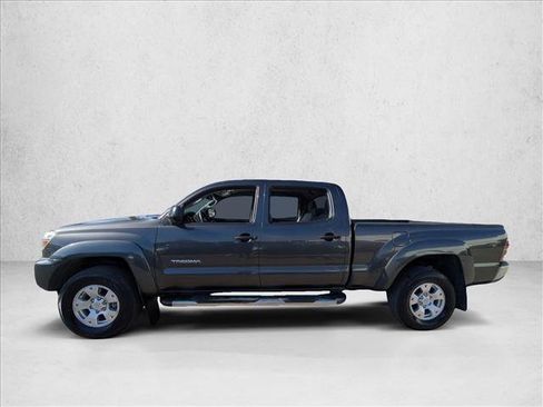 Used 2012 Toyota Tacoma PreRunner image 9