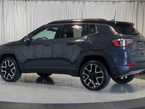 Used 2018 Jeep Compass Limited AWD/4WD image 8
