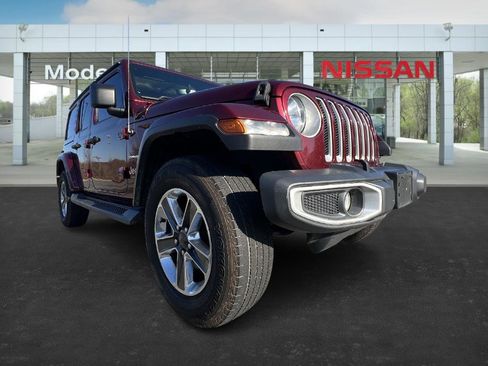 Used 2021 Jeep Wrangler Unlimited Sahara image 10