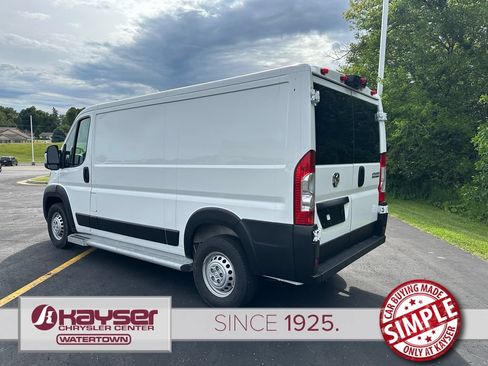 Used 2025 RAM ProMaster 2500 w/ U-Haul Equipment Group FWD image 3