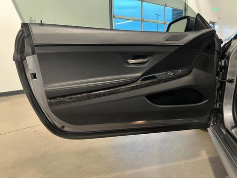 Used 2014 BMW 650i xDrive Coupe image 27