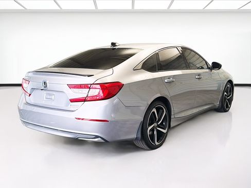 Used 2022 Honda Accord Sport image 4