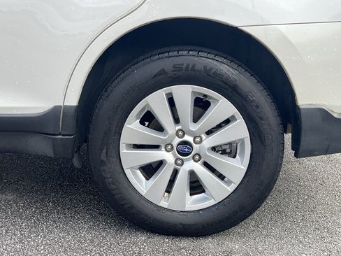 Used 2019 Subaru Outback 2.5i image 28