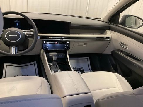 Used 2025 Hyundai Tucson SEL image 30