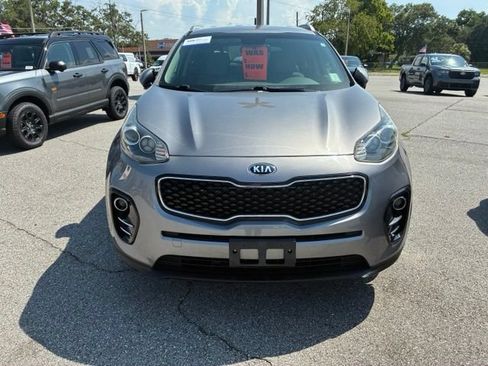 Used 2018 Kia Sportage EX FWD image 2