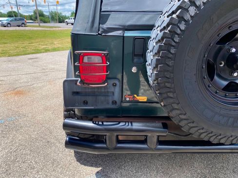 Used 2004 Jeep Wrangler X w/ Wheel Plus Group AWD/4WD image 55