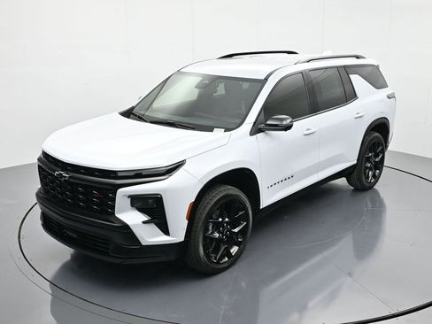New 2026 Chevrolet Traverse RS FWD image 30