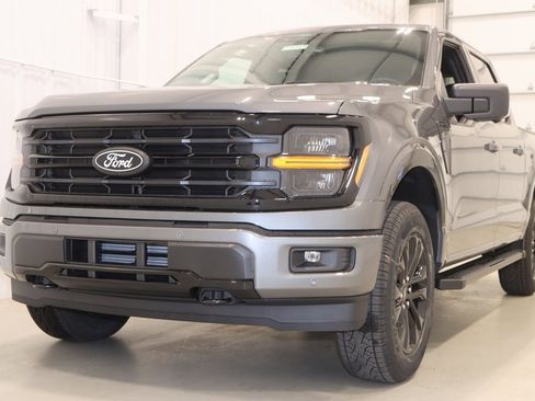 New 2025 Ford F150 XLT w/ Equipment Group 303A High image 4