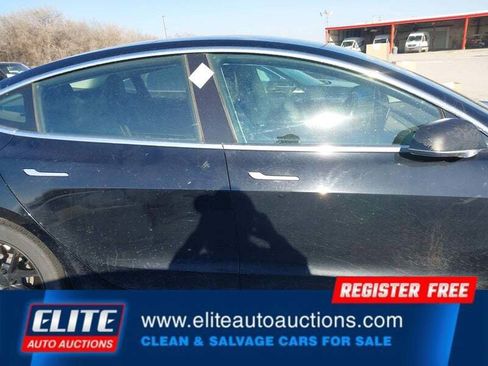 Used 2019 Tesla Model 3 Long Range image 25