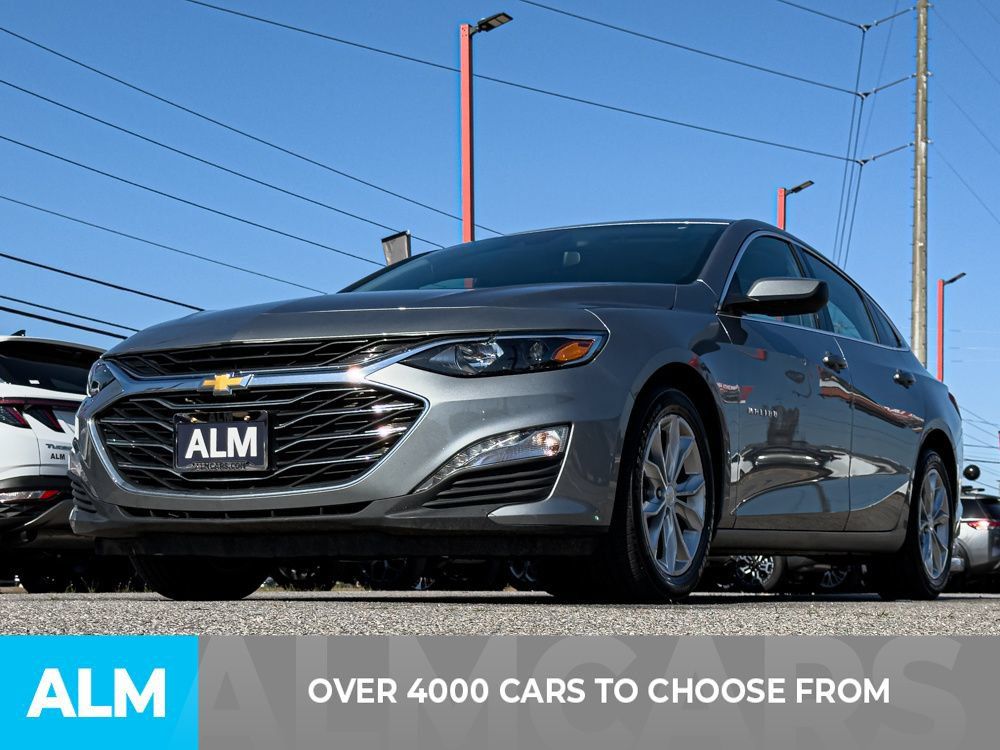 Used 2024 Chevrolet Malibu LT FWD image 2