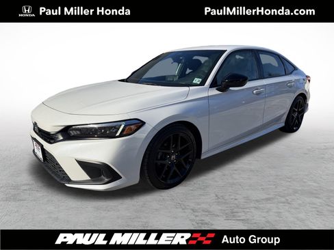Used 2023 Honda Civic Sport image 1