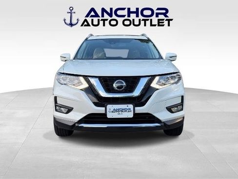Used 2019 Nissan Rogue SL w/ Premium Package AWD/4WD image 2