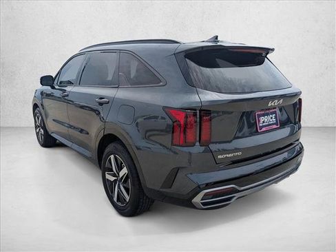 Used 2023 Kia Sorento S w/ Panoramic Sunroof Package FWD image 8