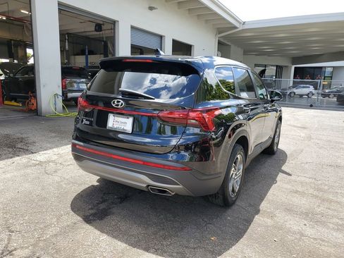Used 2023 Hyundai Santa Fe SE w/ Cargo Package image 6