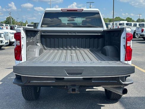 Certified 2024 Chevrolet Silverado 2500 Custom w/ Custom Value Package AWD/4WD image 6