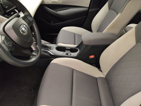 Used 2023 Toyota Corolla LE FWD image 17
