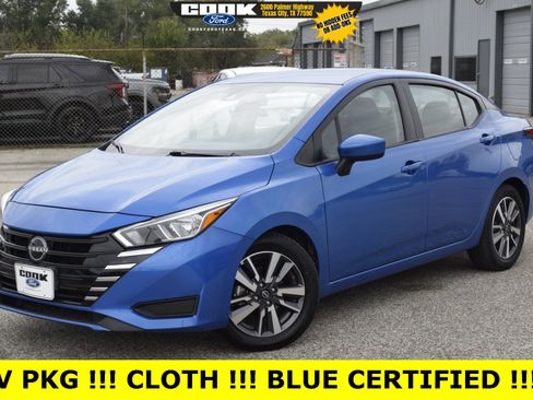 Used 2023 Nissan Versa SV image 1