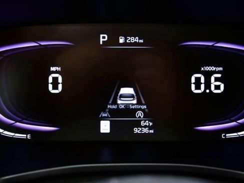 Certified 2025 Kia Soul LX w/ LX Technology Package FWD image 27