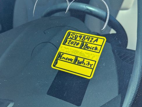 Used 2020 Buick Encore GX Select image 9