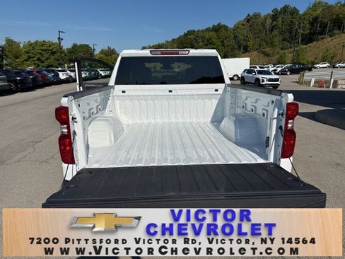 Used 2025 Chevrolet Silverado 1500 LT image 30