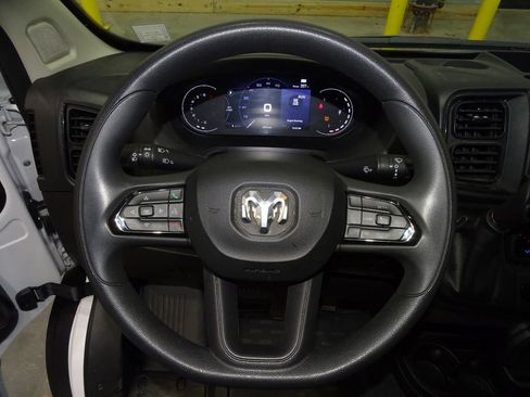 Used 2023 RAM ProMaster 2500 image 20