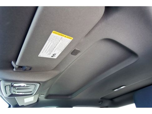 Used 2023 Chevrolet Silverado 1500 LT image 28