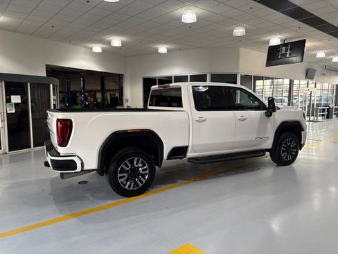 Certified 2020 GMC Sierra 2500 AT4 w/ AT4 Premium Package AWD/4WD image 10