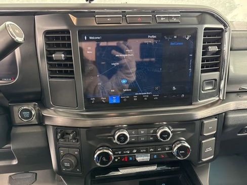 Used 2024 Ford F250 Lariat w/ FX4 Off-Road Package image 22