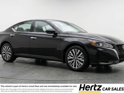 Used 2025 Nissan Altima 2.5 SV