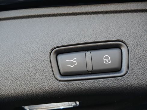 Used 2023 Maserati Grecale Modena image 24