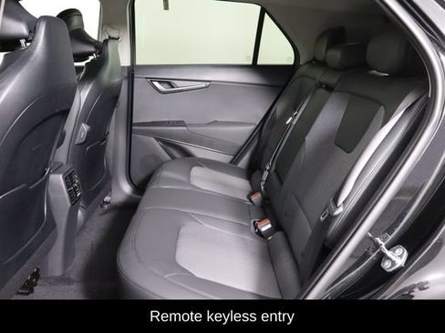 Used 2025 Kia Niro Wind w/ Wind Preserve Package FWD image 15